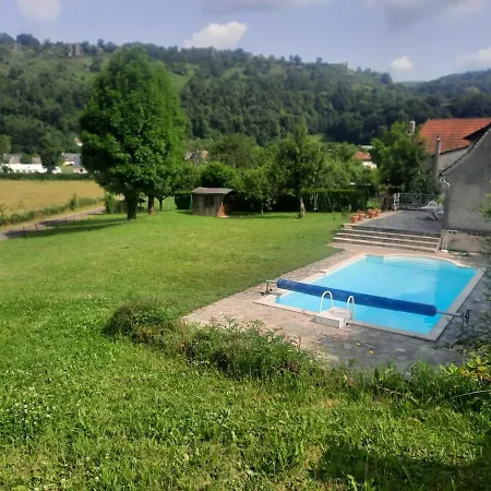 شقة Maison 6 Personnes Au Coeur De La Nature Avec Piscine Parc Des Volcans *